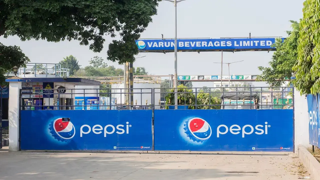 Varun Beverages Shares Drop 7% Despite Strong Q2CY24 Results, Stock Split, and Dividend Announcements