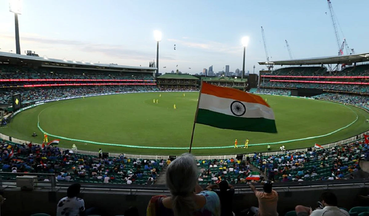 INDIA 