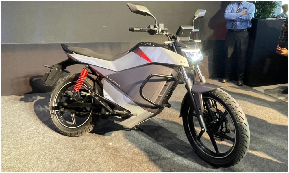 Ola Roadster X Electric Motorcycle Deliveries to Begin Mid March 2025 CarAndBike 1