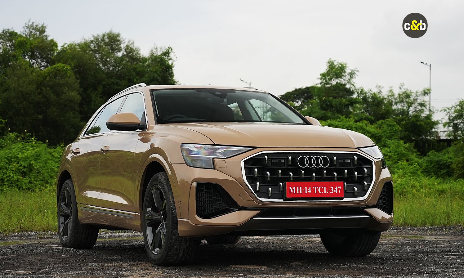 Audi Q8 21