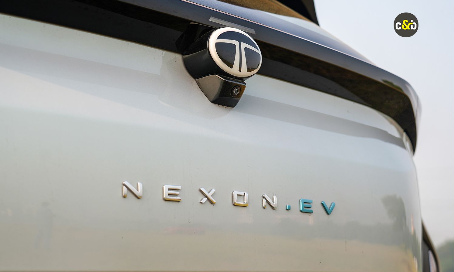 Tata Nexon Ev 45 Web 8