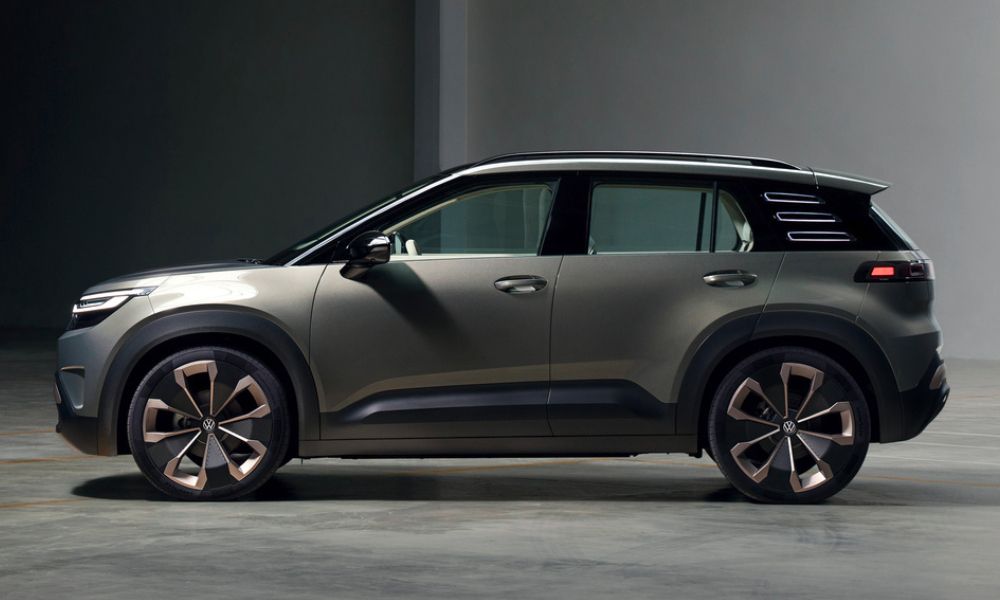 Volkswagen ID Cross Concept Previews Taigun Size Electric SUV IAA 2025 CarAndBike 6